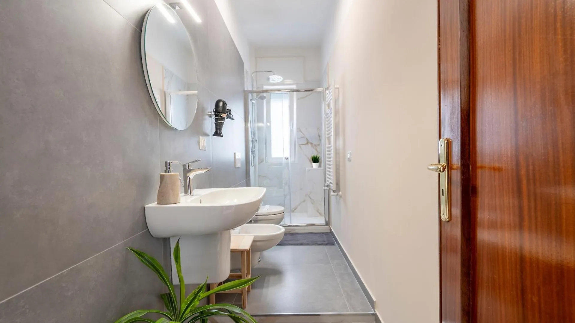 Miki'S Home - Central Rooms Bari